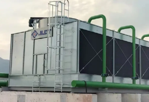 Mở Vs. Hiệu suất của tháp làm mát dòng chảy chéo đóng cửa